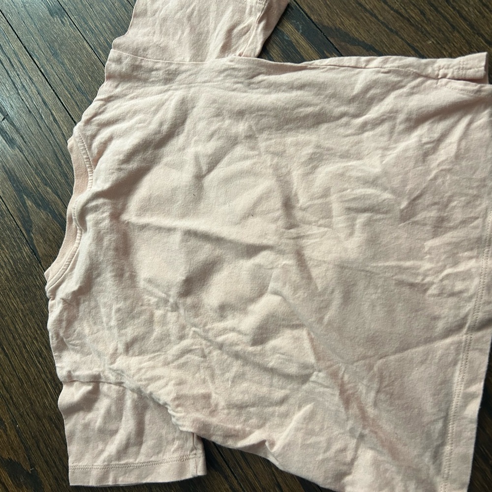 Stylish Pink FENDI Kids T-Shirt - Picture 4 of 4